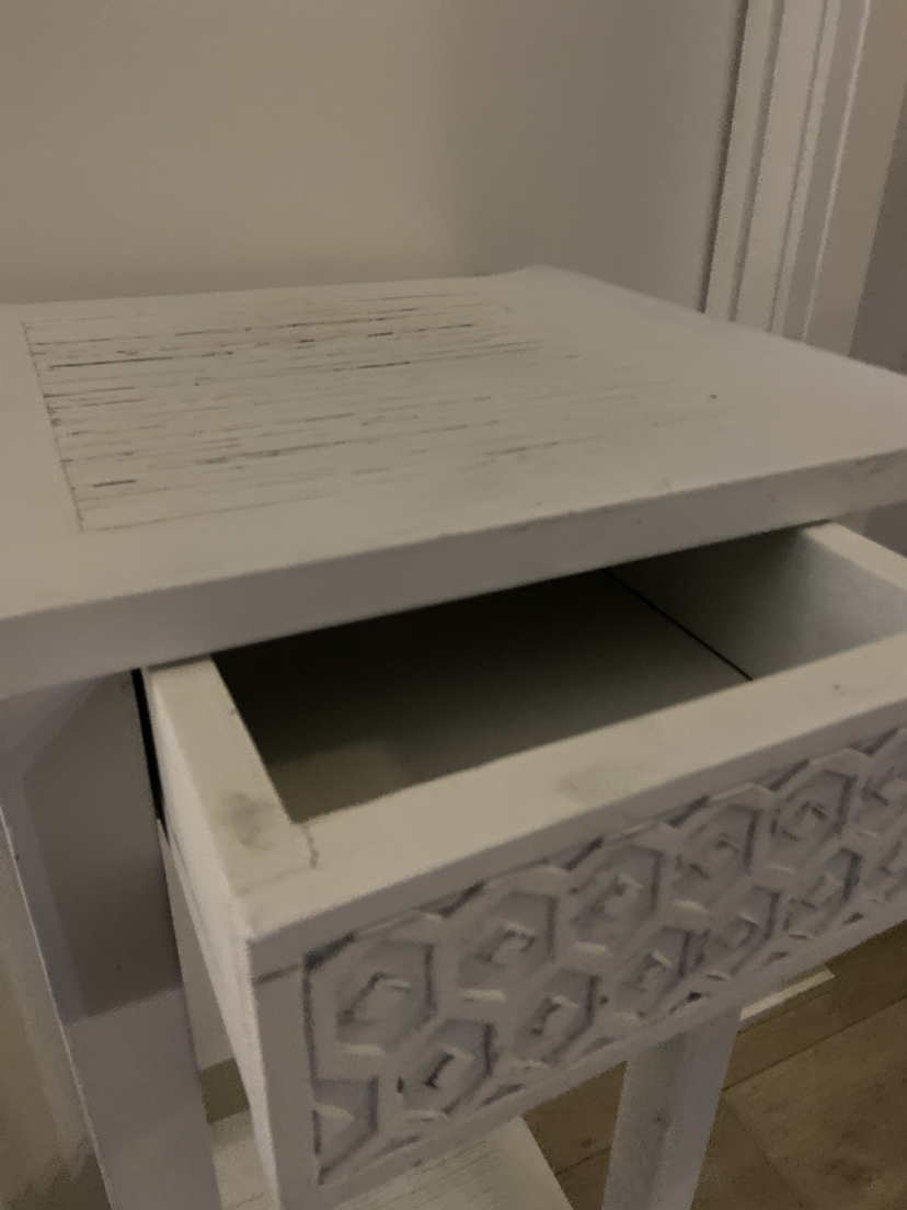 Pier 1 Plant/Side Table - photo 5