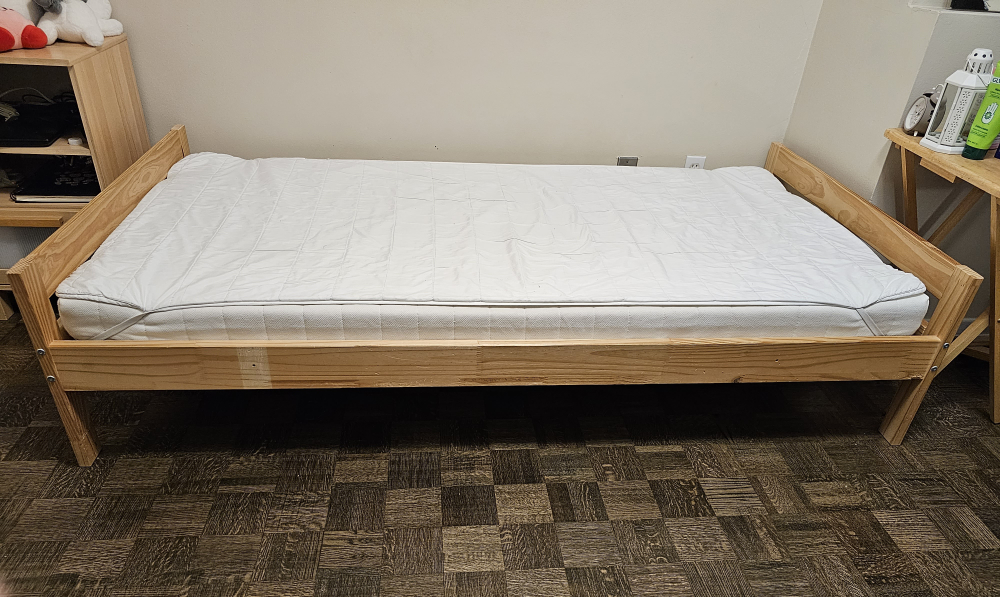 TWIN BED IKEA,