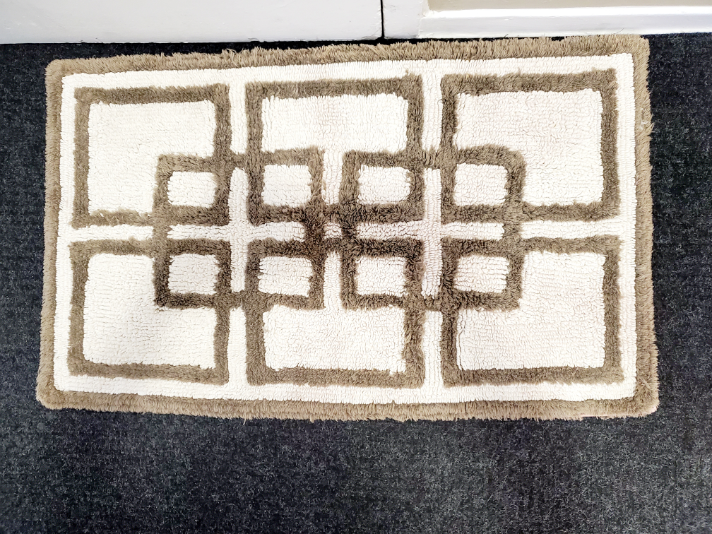 Floor Mat thumbnail