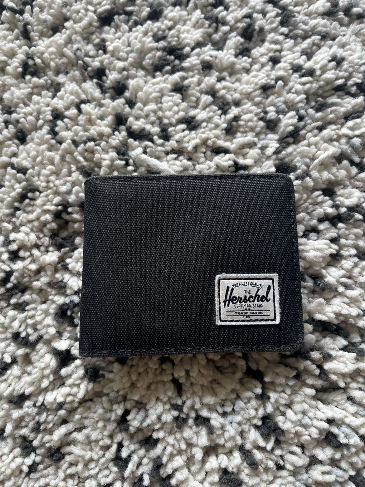 Herschel wallet
