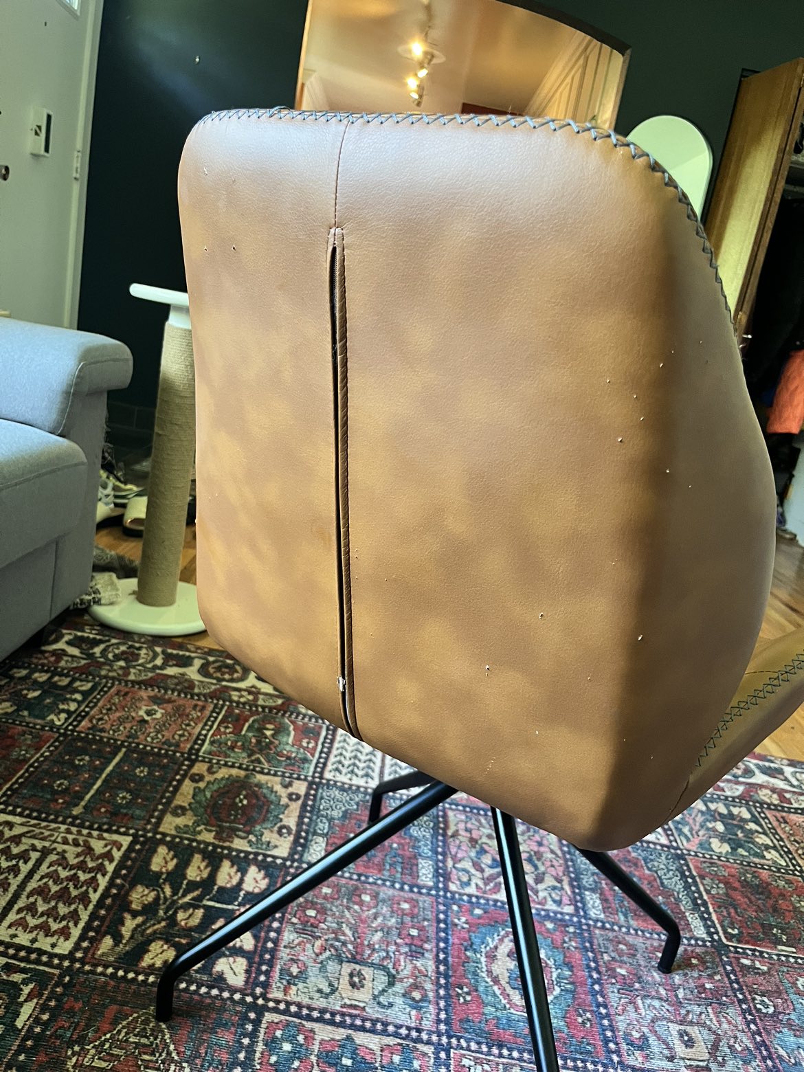 Faux brown leather swivel chair - photo 3