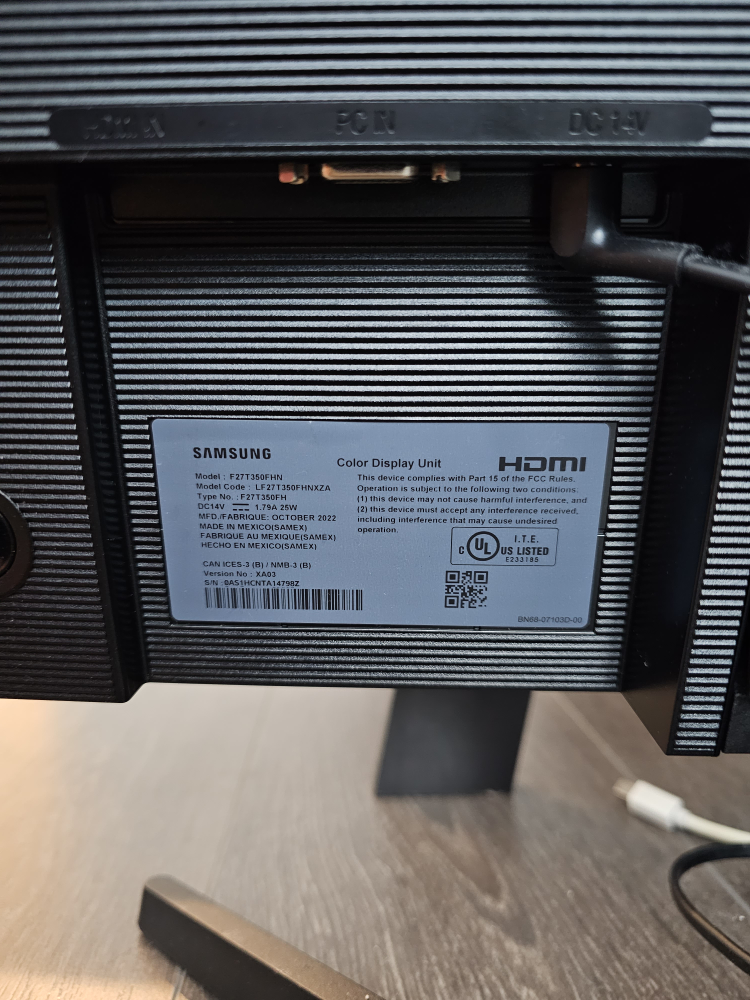 28 inch Samsung monitor / screen - photo 3