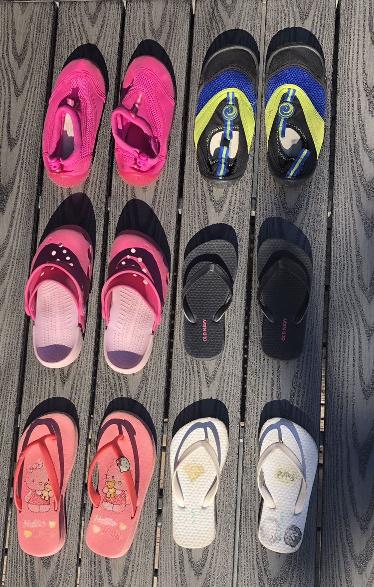 Water shoes and flip flops thumbnail