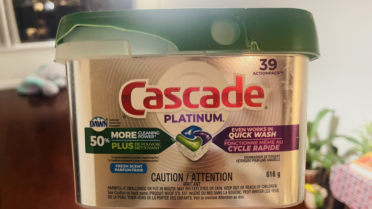 Cascade dishwashing pods (36 pods left)