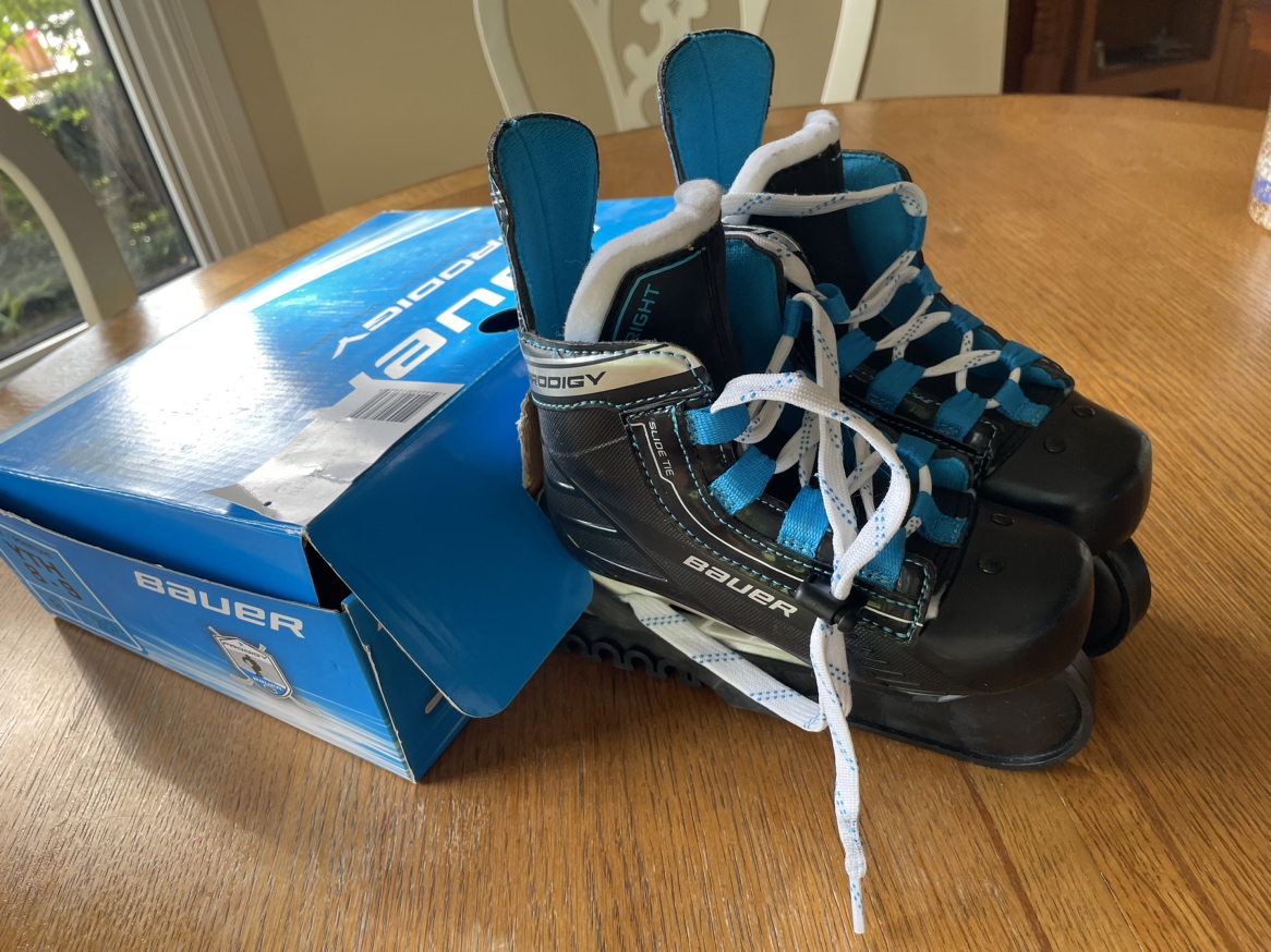 Bauer prodigy youth skates size 8-9 - photo 4