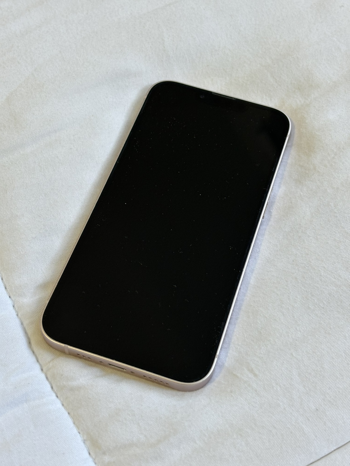 Iphone 13 Unlocked - 256GB, Pink image indicator(4)