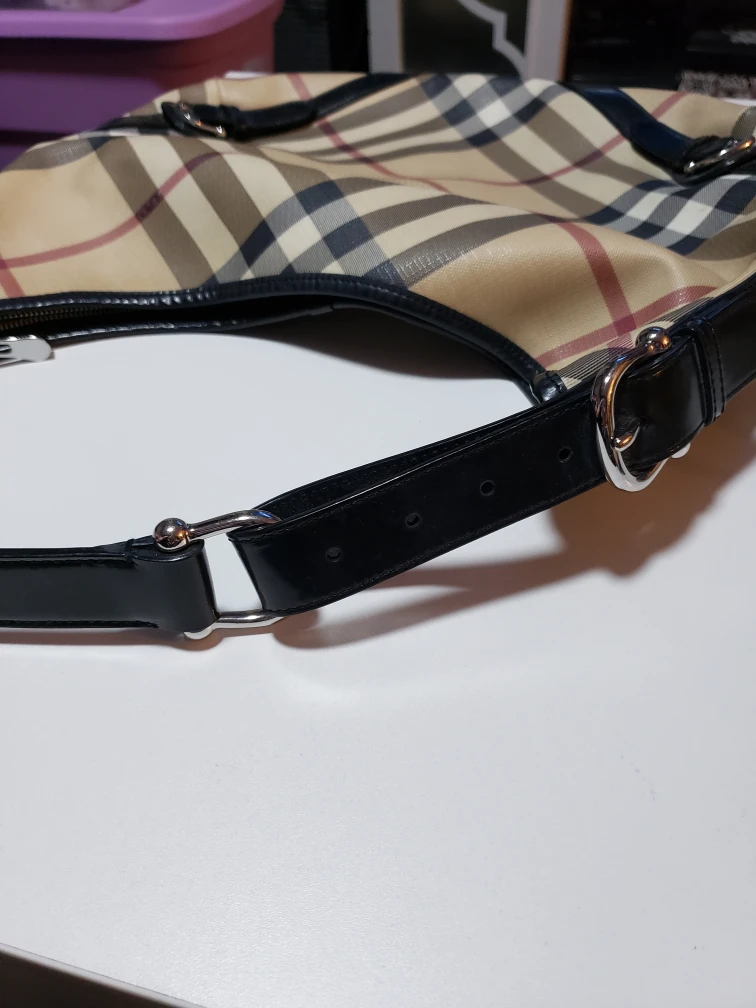 Burberry handbag image indicator(4)