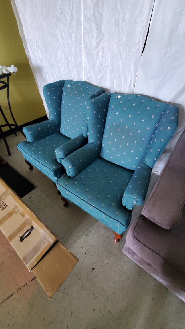 vintage arm chairs thumbnail