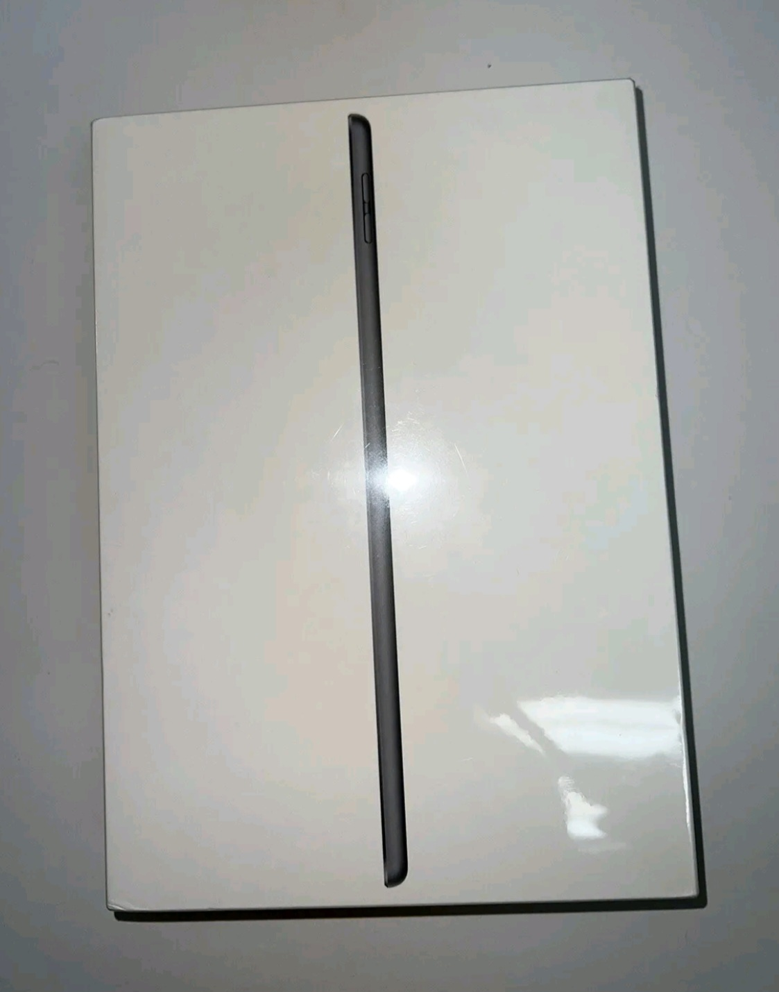 NEW iPad 10.2" 9th Generation 64GB WiFi Space Grey. - photo 4