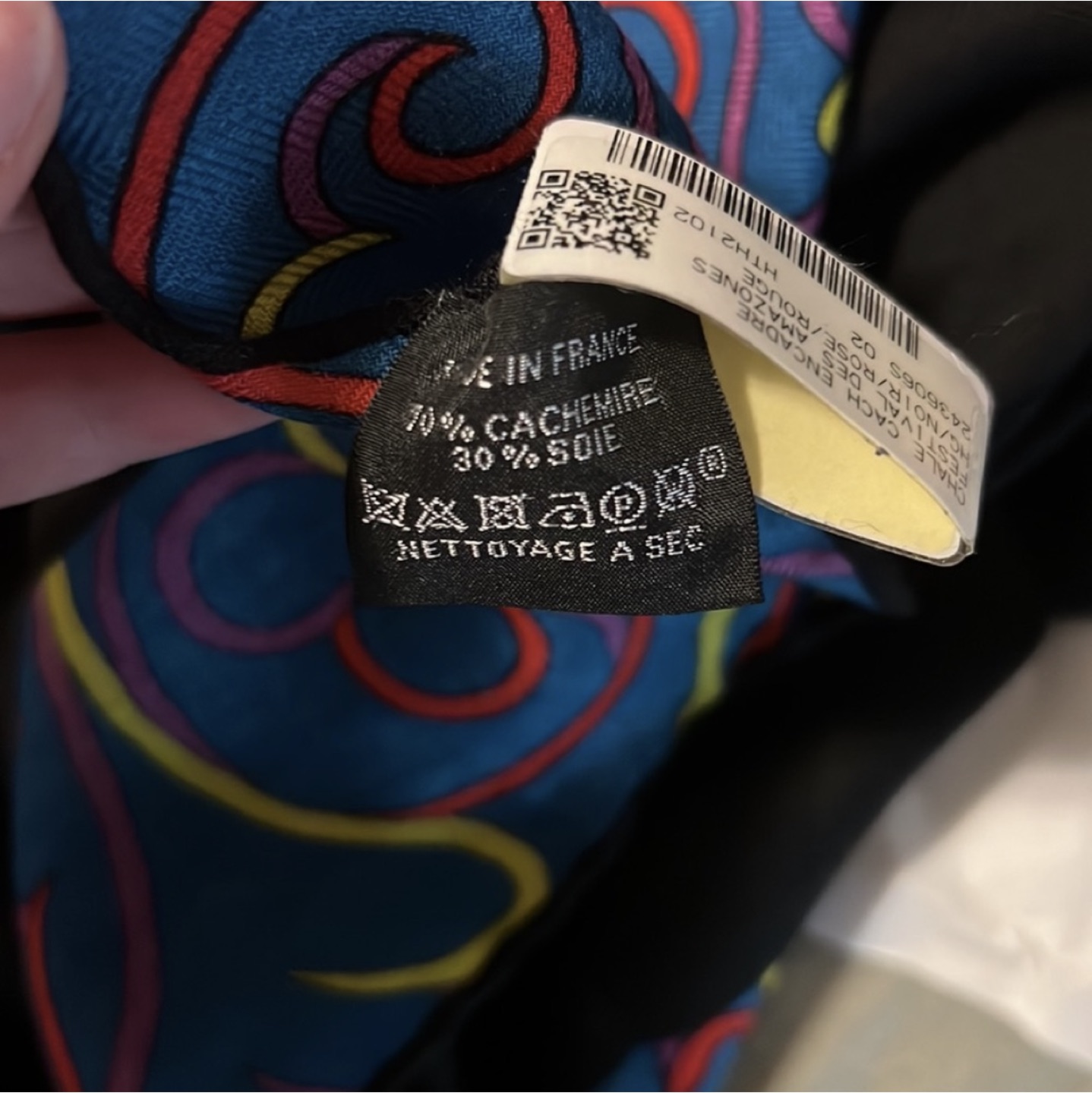 NWT Hermes Cashmere Shawl image indicator(8)