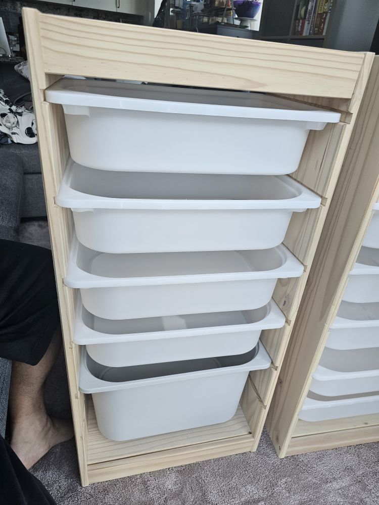 1 IKEA TROFAST