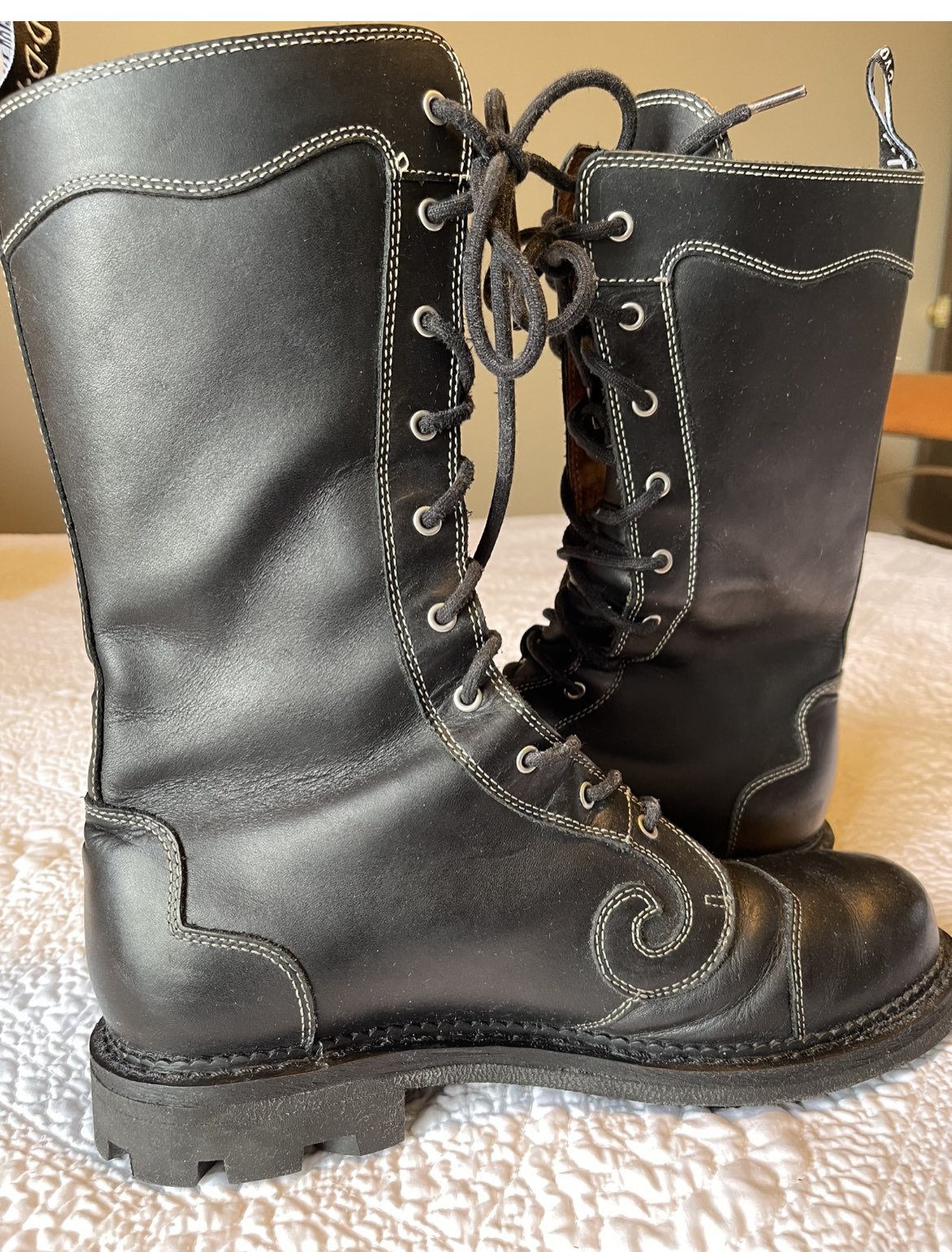 Man’s boot - photo 3