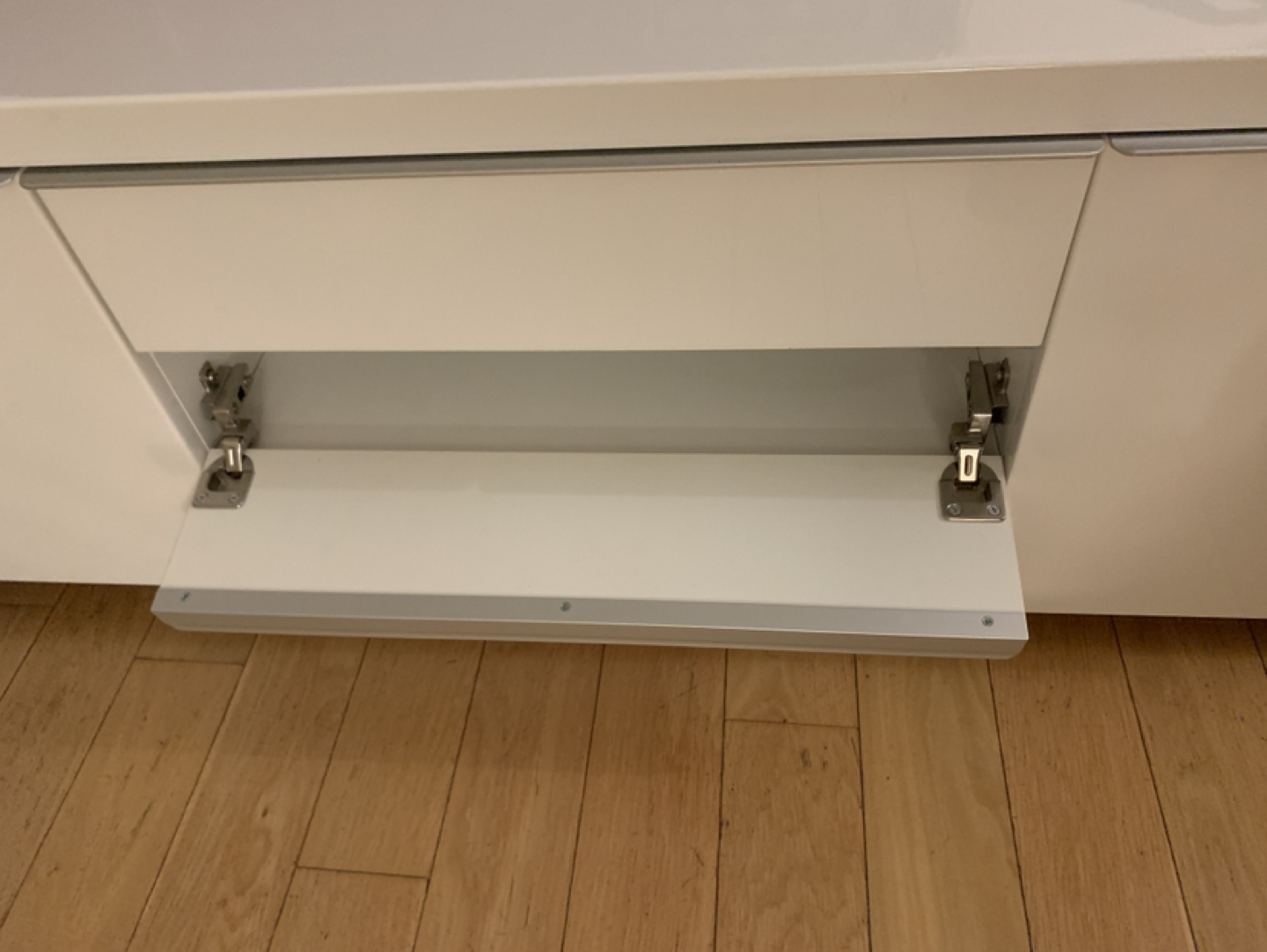 IKEA Long TV Table - photo 5