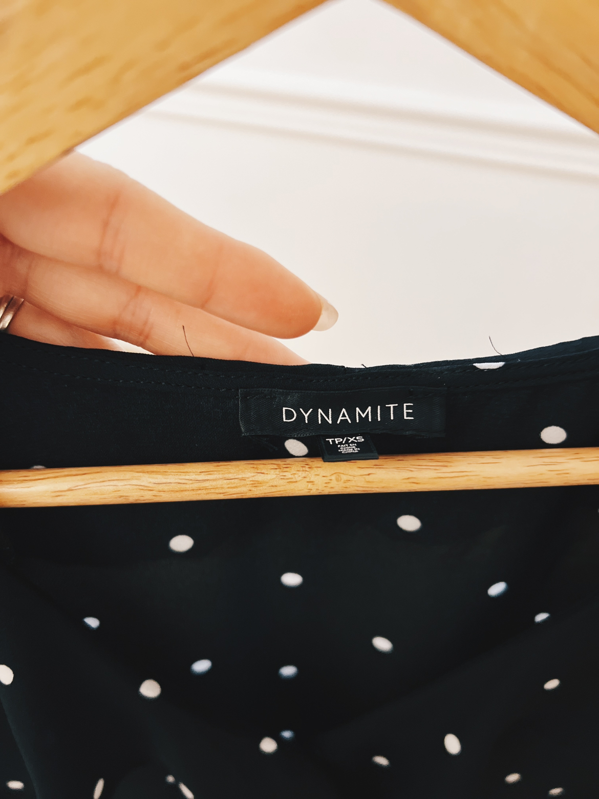 Black polka dot dress shirt - photo 3