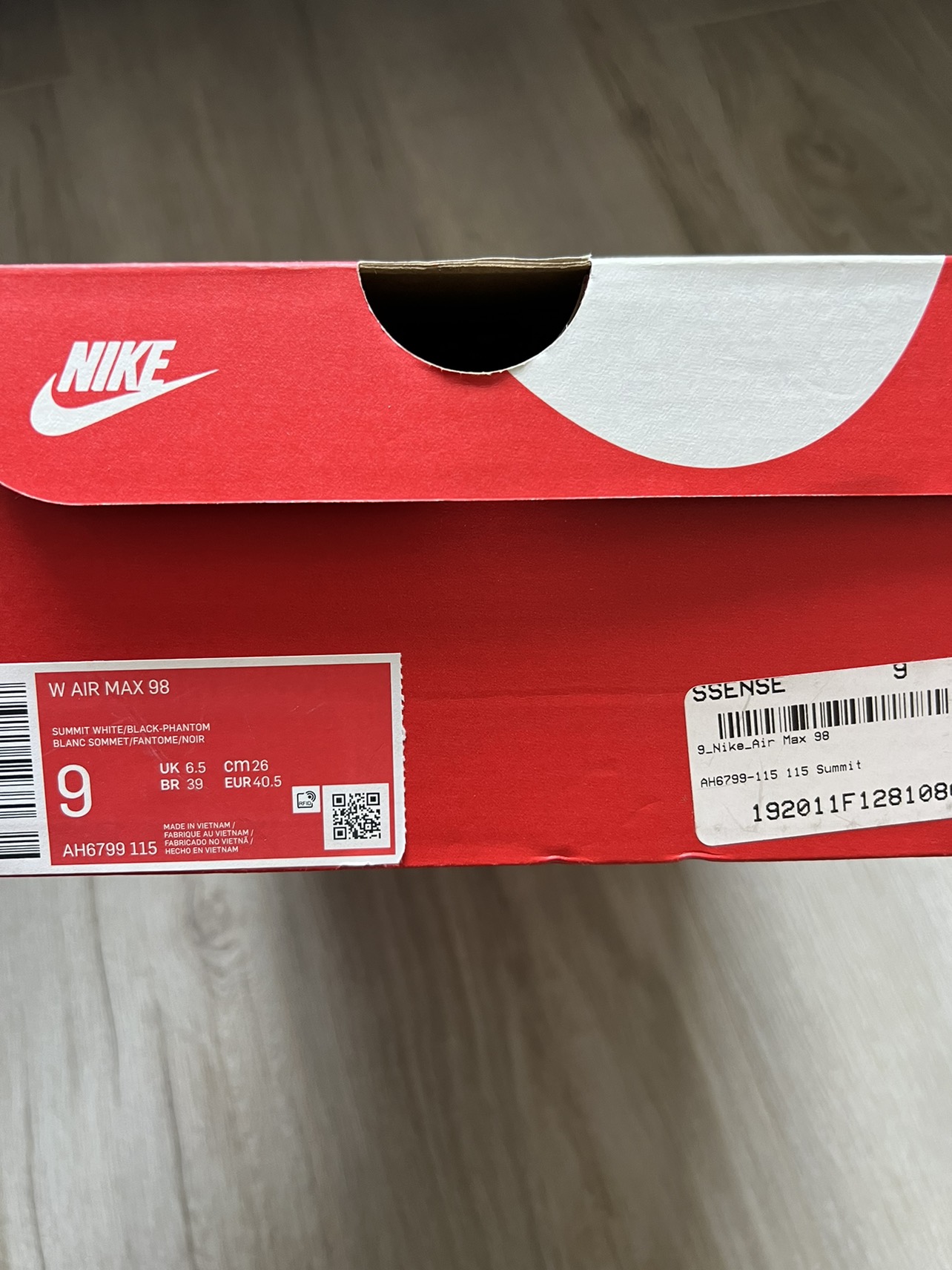 Nike women’s shoes - photo 4