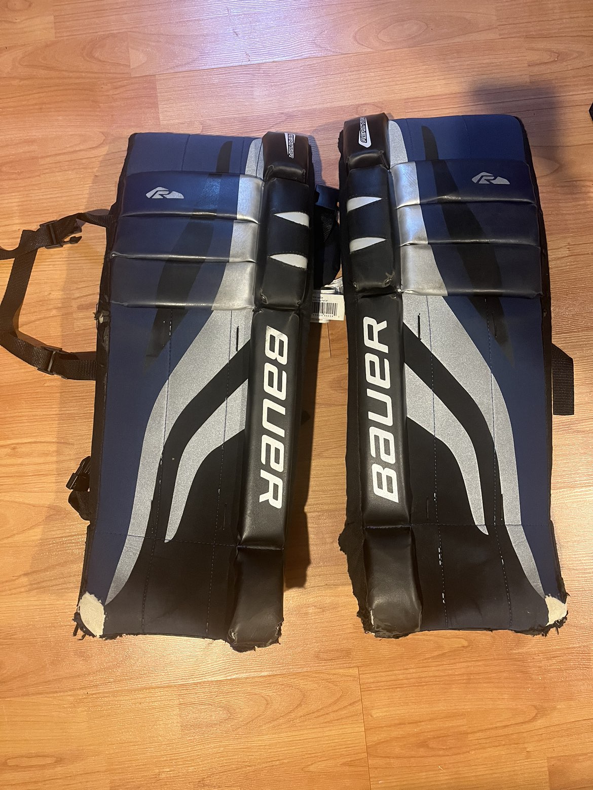 Street Hockey Goalie Pads/helmet - photo 2