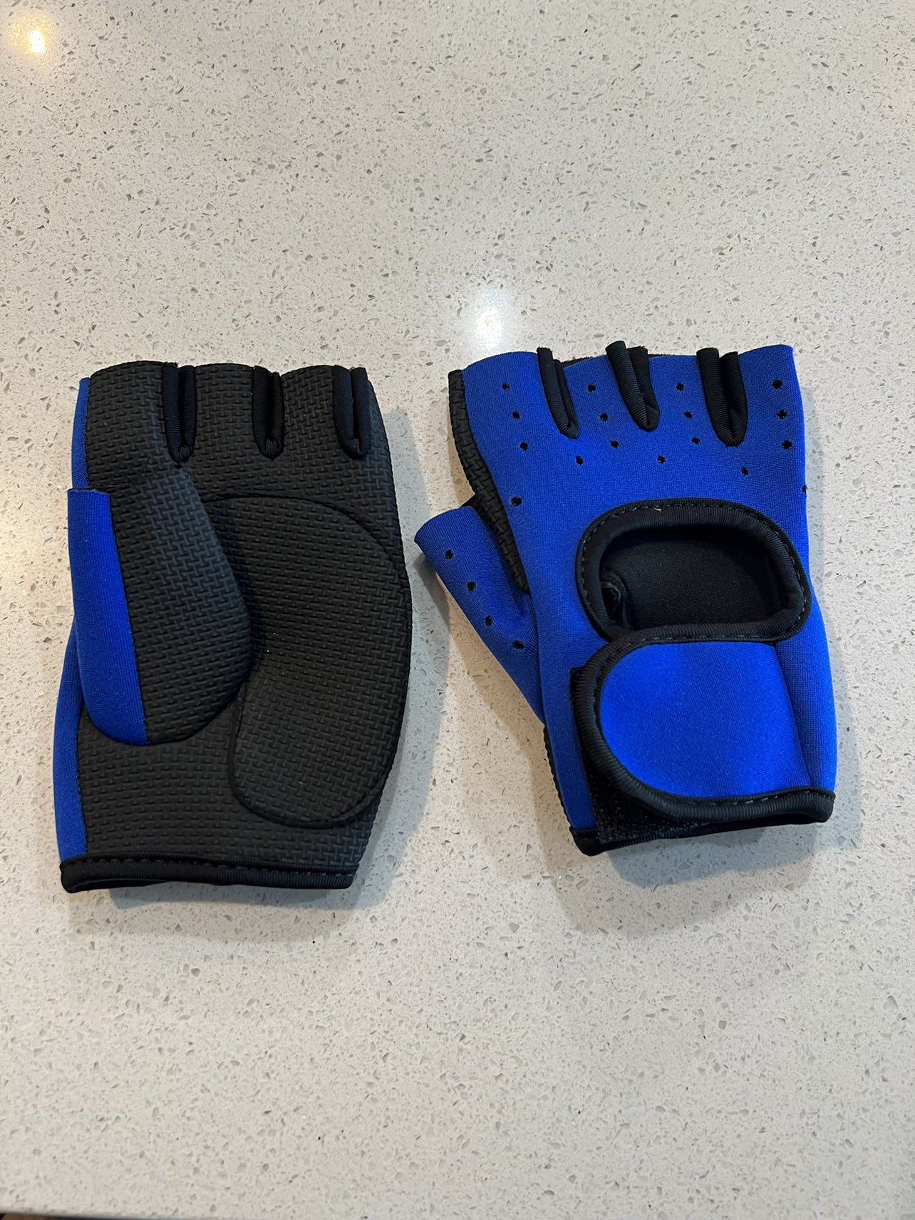 Kids biking gloves