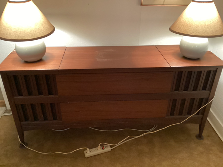 MCM Stereo Console - photo 4