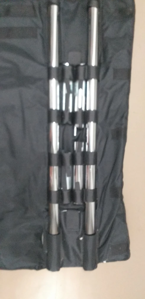 Kendra Wilkinson's sport pole image indicator(7)