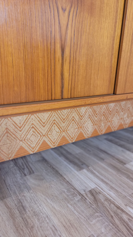 Danish MCM teak sideboard / Buffet - photo 4