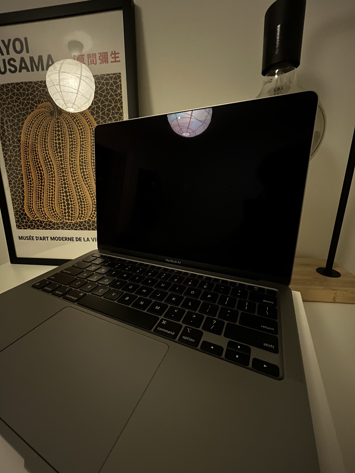 MacBook Air M1 (13-inch) Space Grey - photo 5