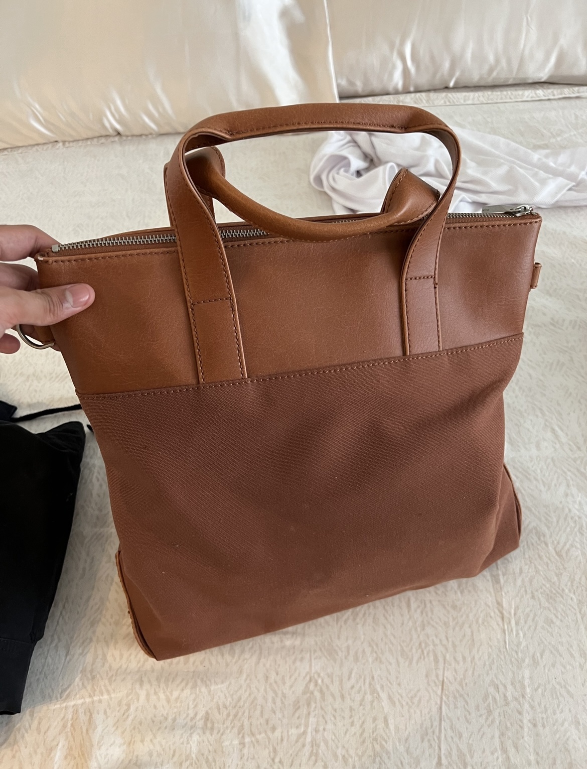 Matt & Nat Tote Bag image indicator(4)