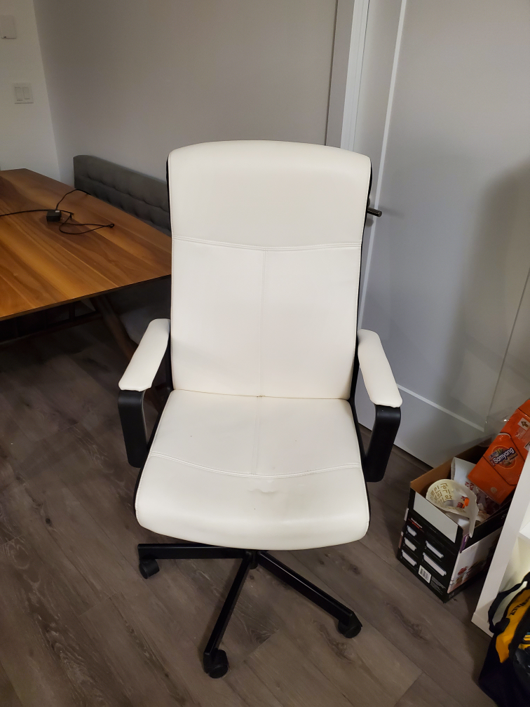 selling office chair for 60