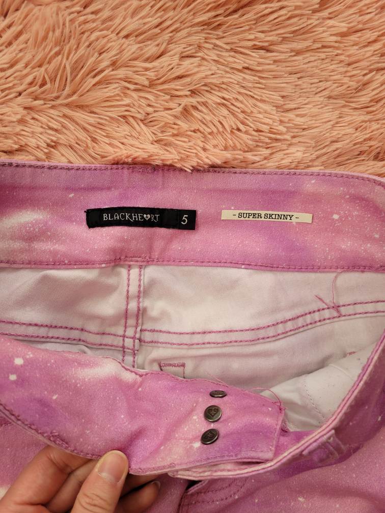 pink skinny jeans image indicator(5)