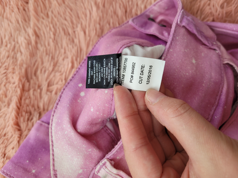 pink skinny jeans image indicator(7)