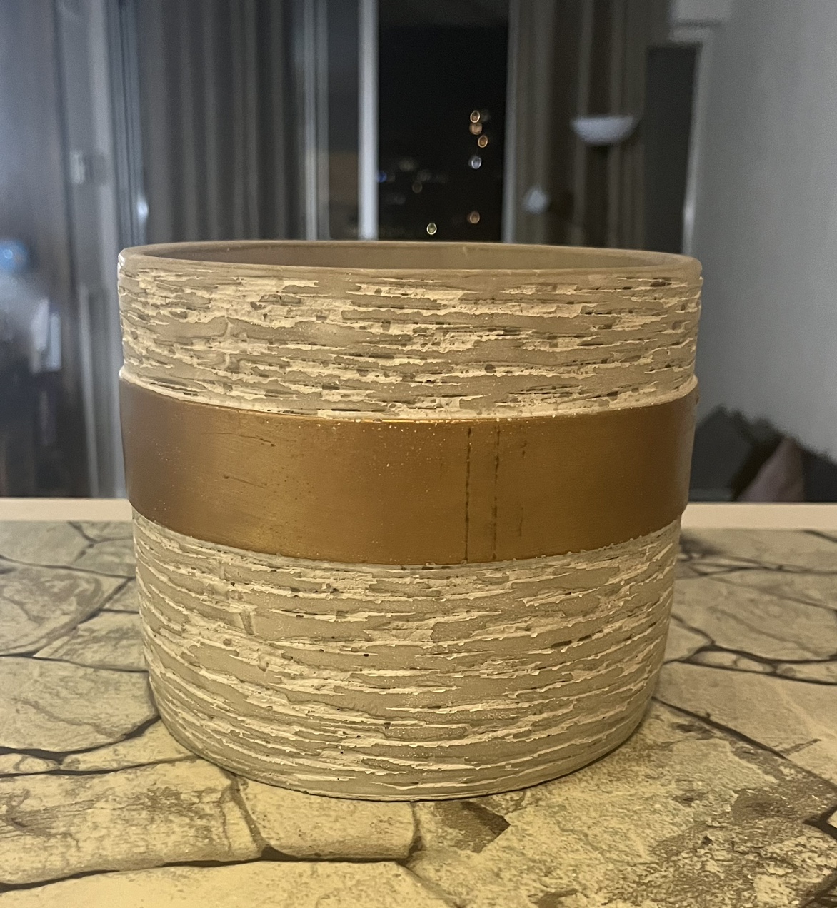 Plant pot