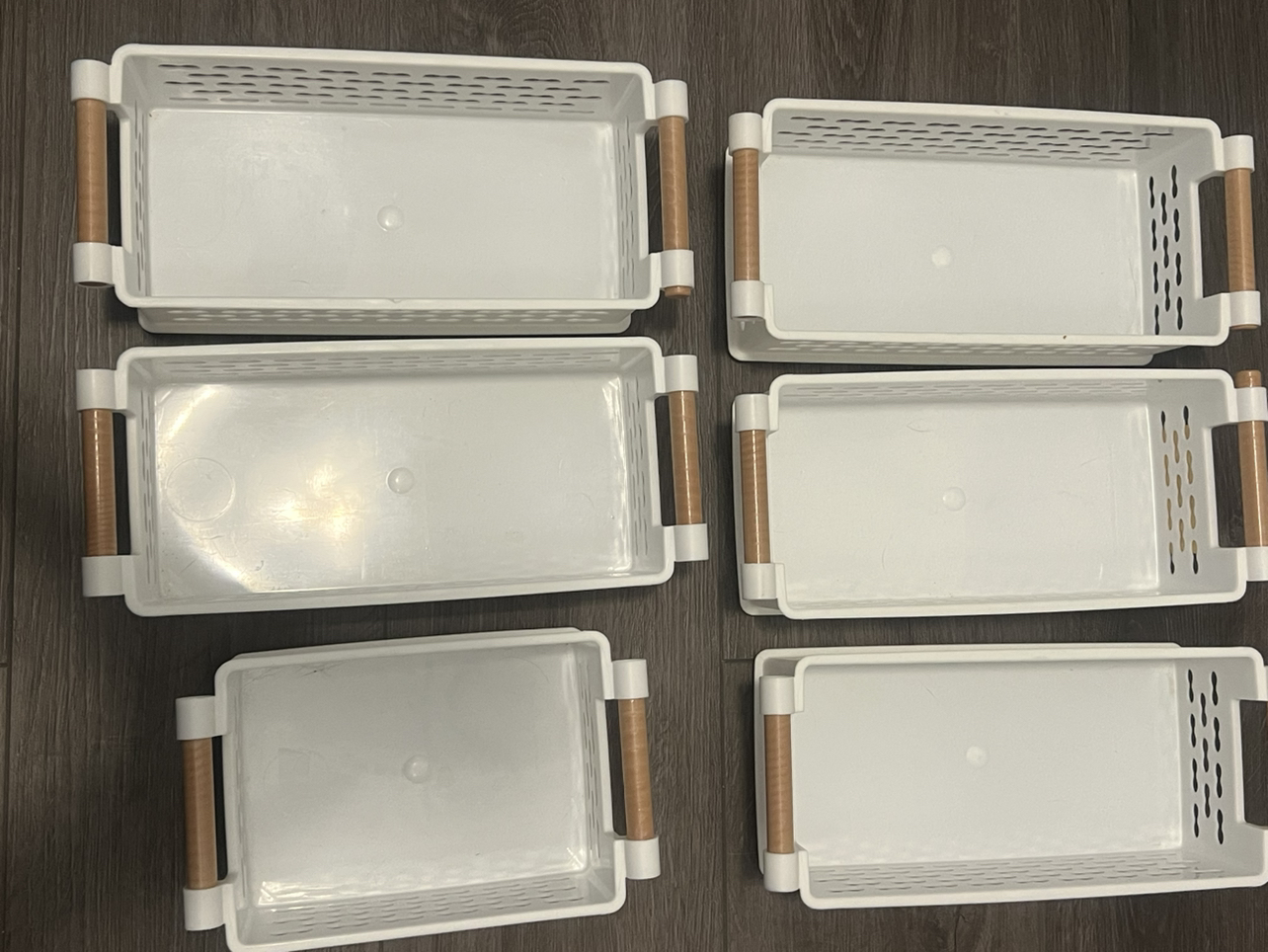 White organizers thumbnail