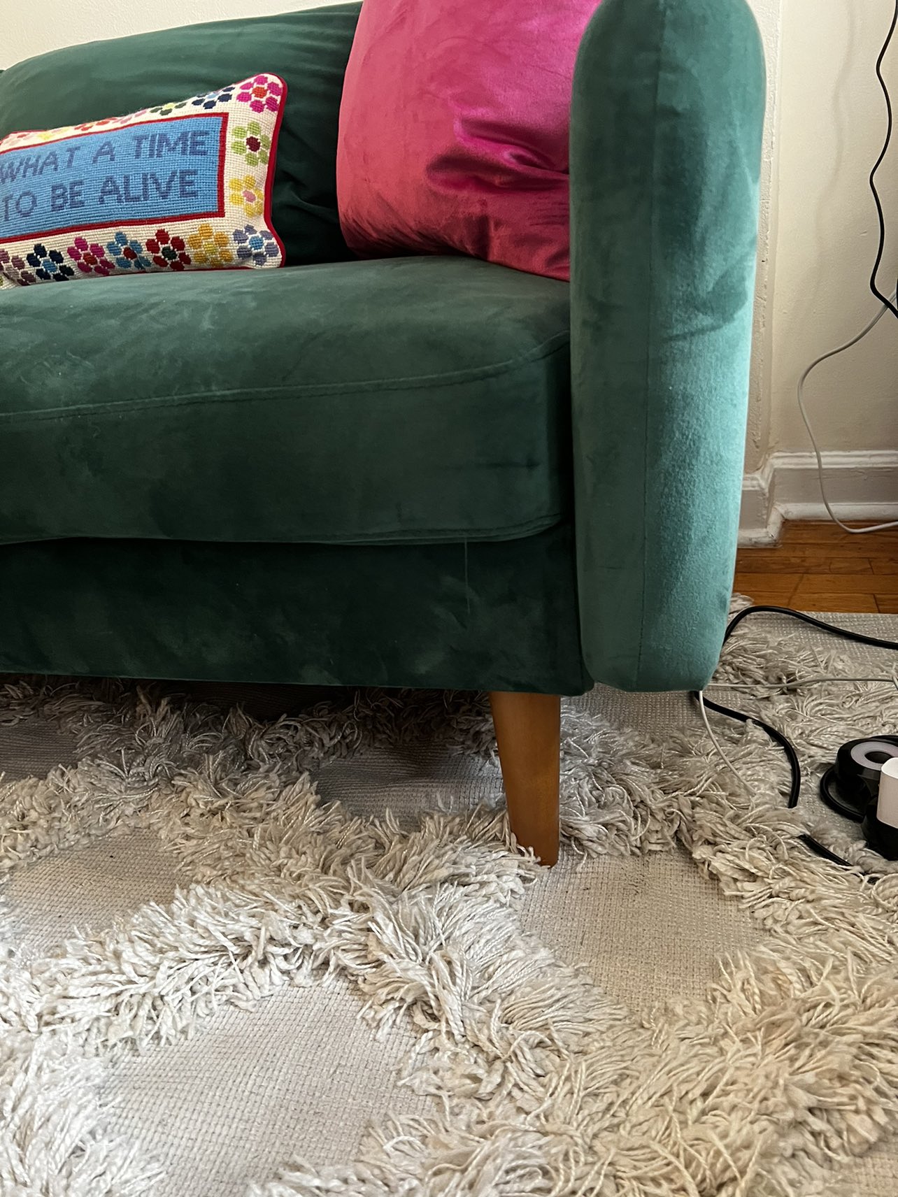 Green couch - photo 3