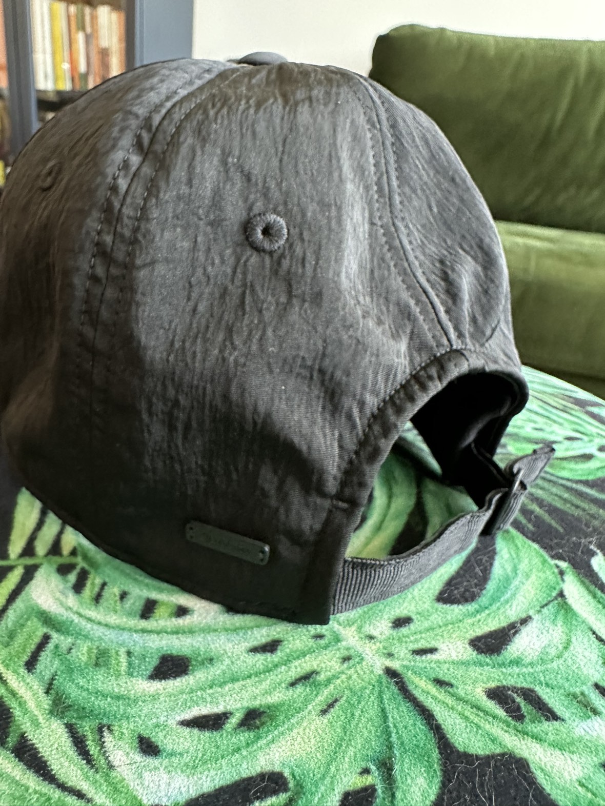 Lululemon Black Hat - photo 3