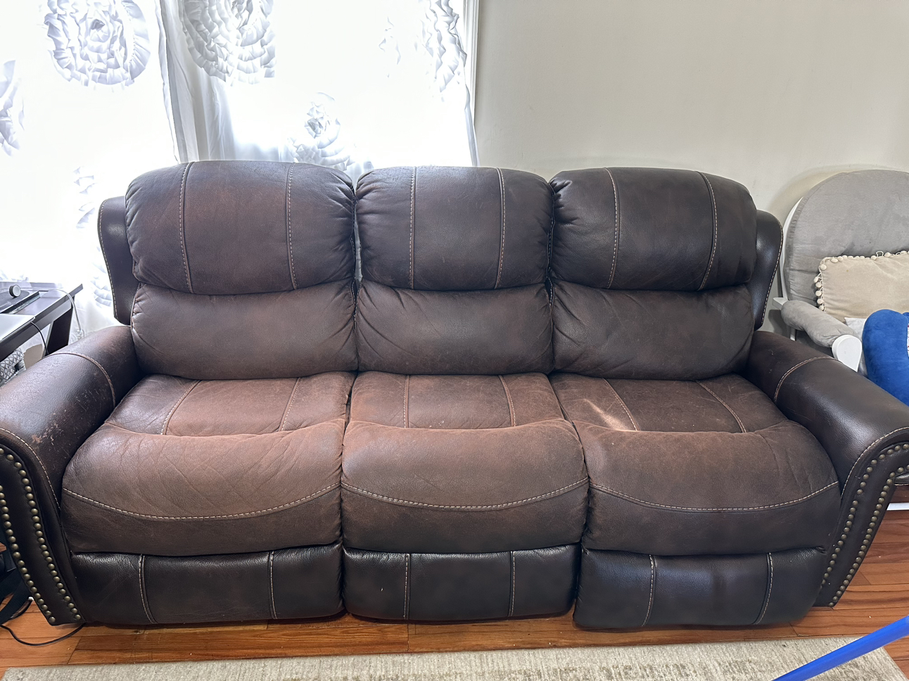 Reclining sofa -Brown