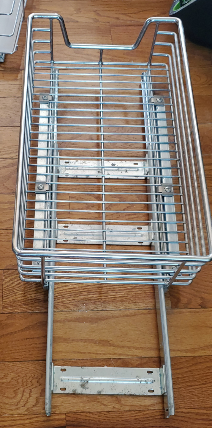 Pullout Cabinet Organizer  (21"×22")