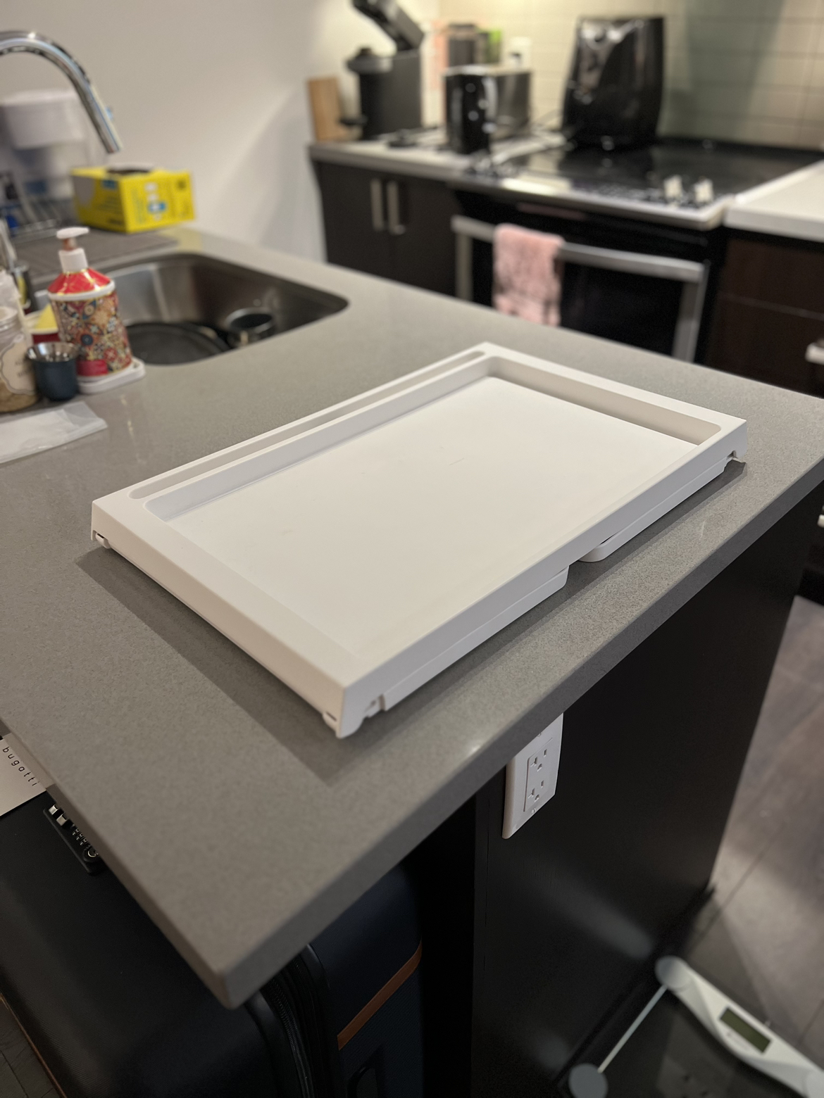 Breakfast in bed table image indicator(3)