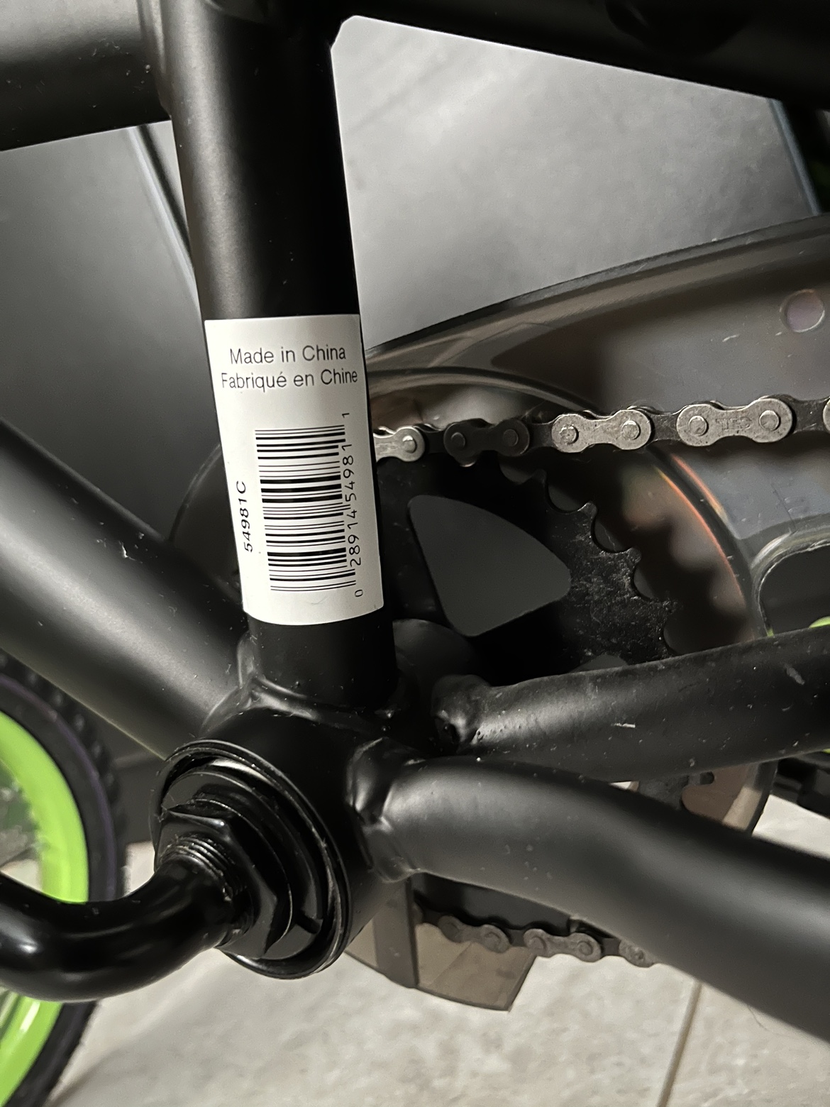 Marvel Avengers Hulk Boys’ 14" Bike, by Huffy image indicator(3)