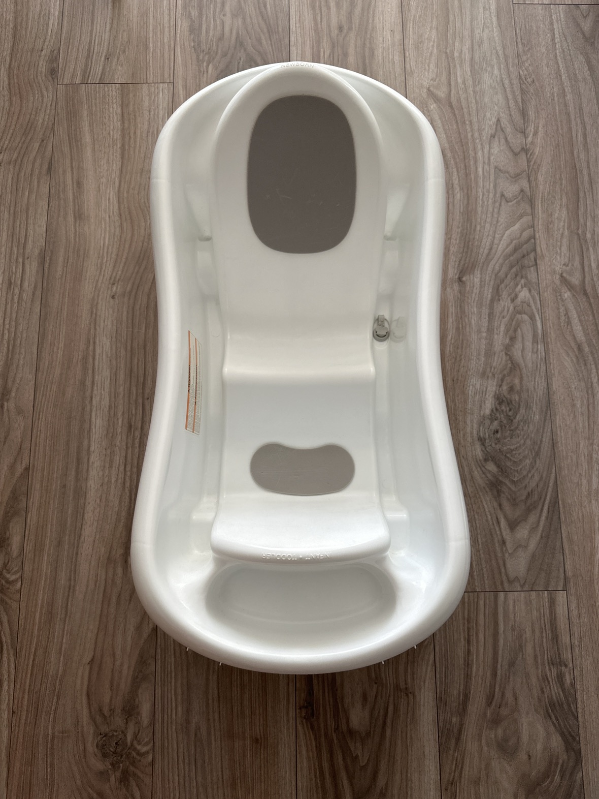 Newborn to toddler bathtub - photo 3