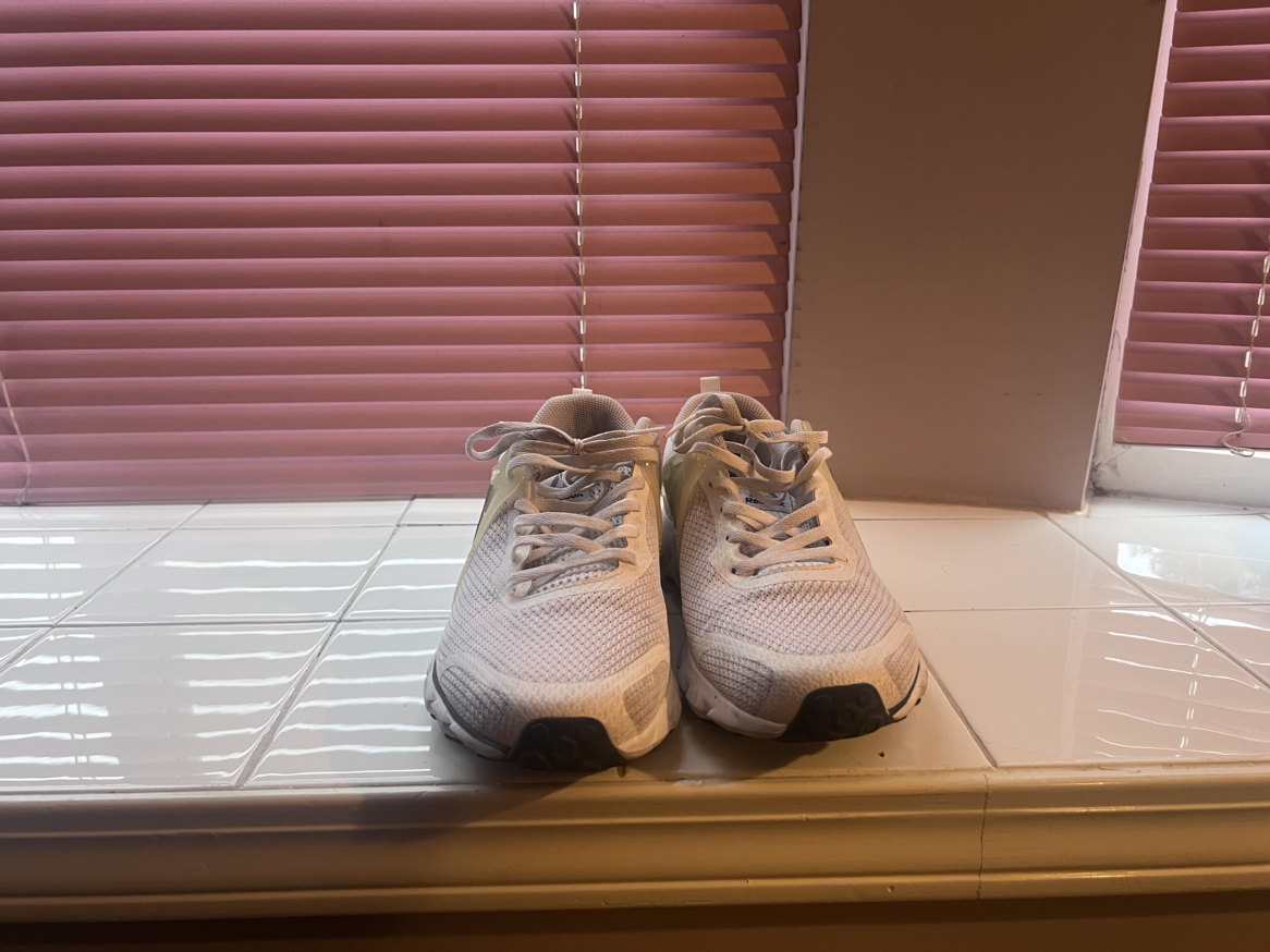 Reebok shoes 10.5 - photo 3