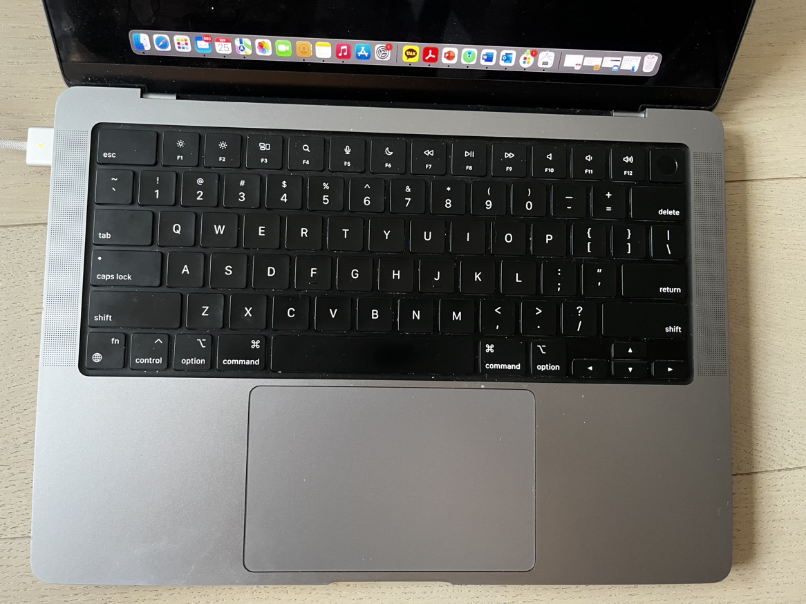 Macbook Pro 14" 16GB (2021) - photo 3