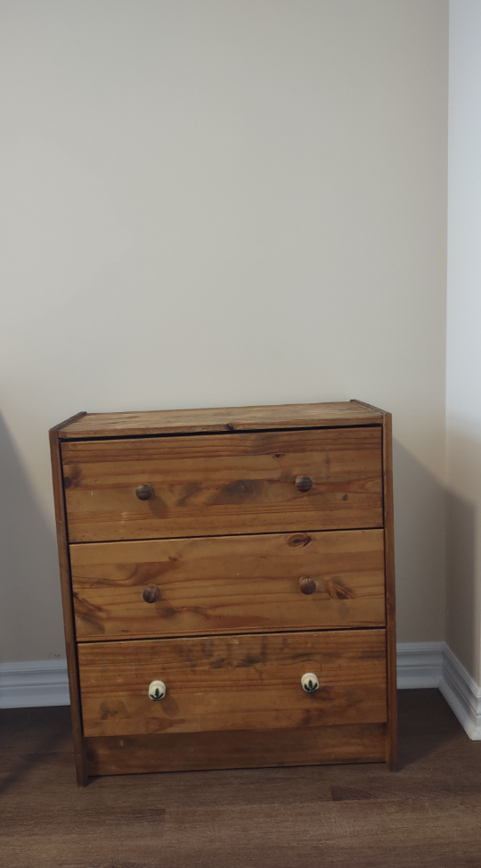 3 Drawer Dresser thumbnail