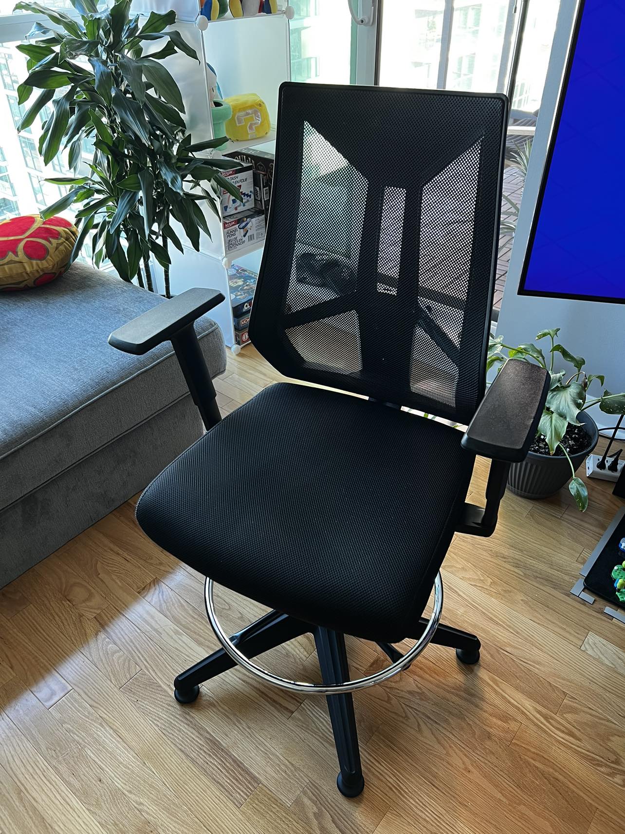 Ergonomic Drafting Chair - photo 3