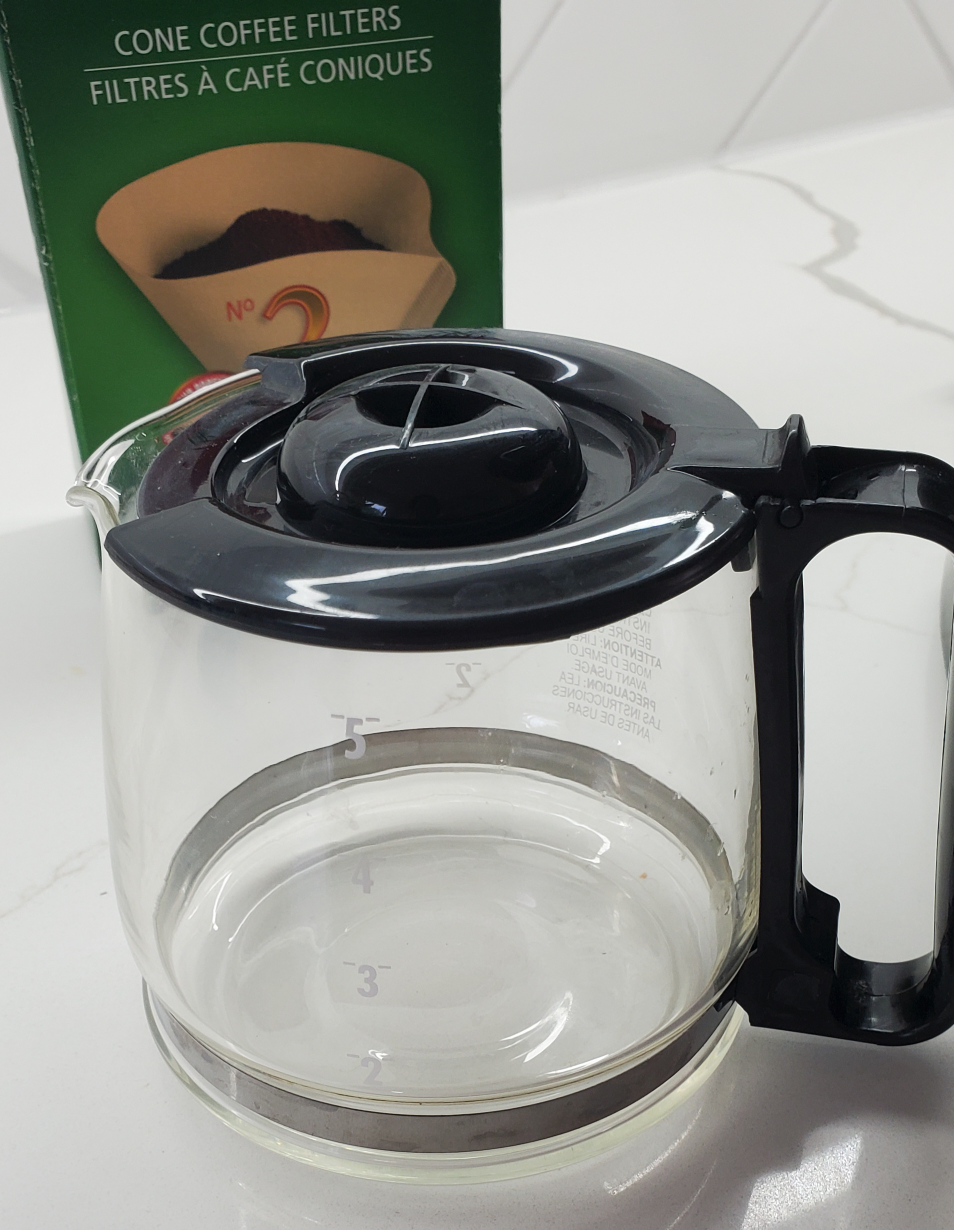 Coffee Maker - 5 cups with bonus coffee filters - photo 2
