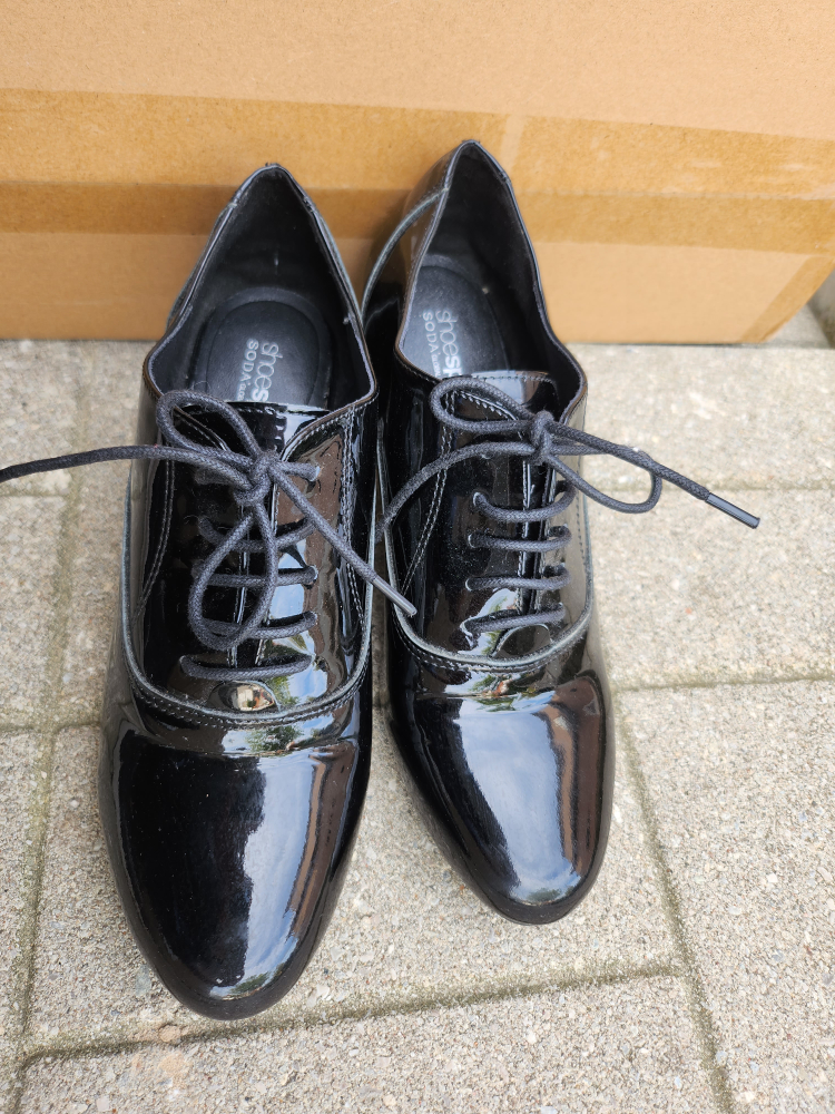 Soda korean brand shoes thumbnail