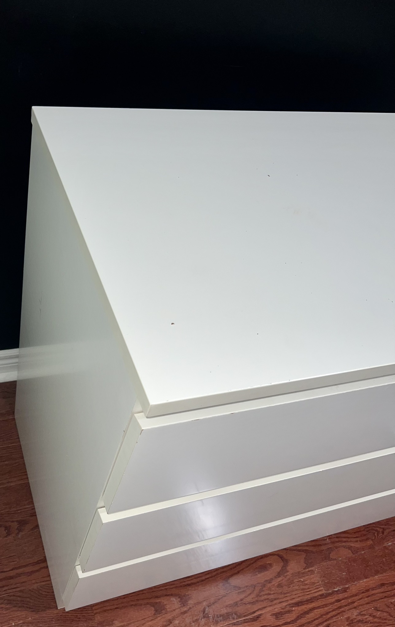 IKEA MALM Dresser - photo 2