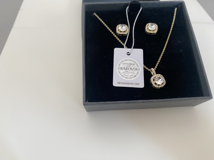 Swarovski Nic and Syd Necklace and Earrings - photo 2