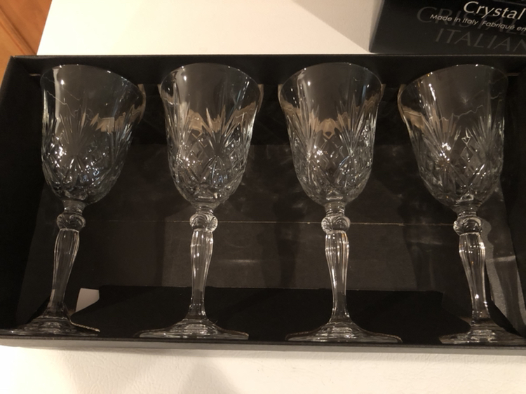 Vintage - Crystal Wine Glasses (2 boxes of 4) image indicator(3)