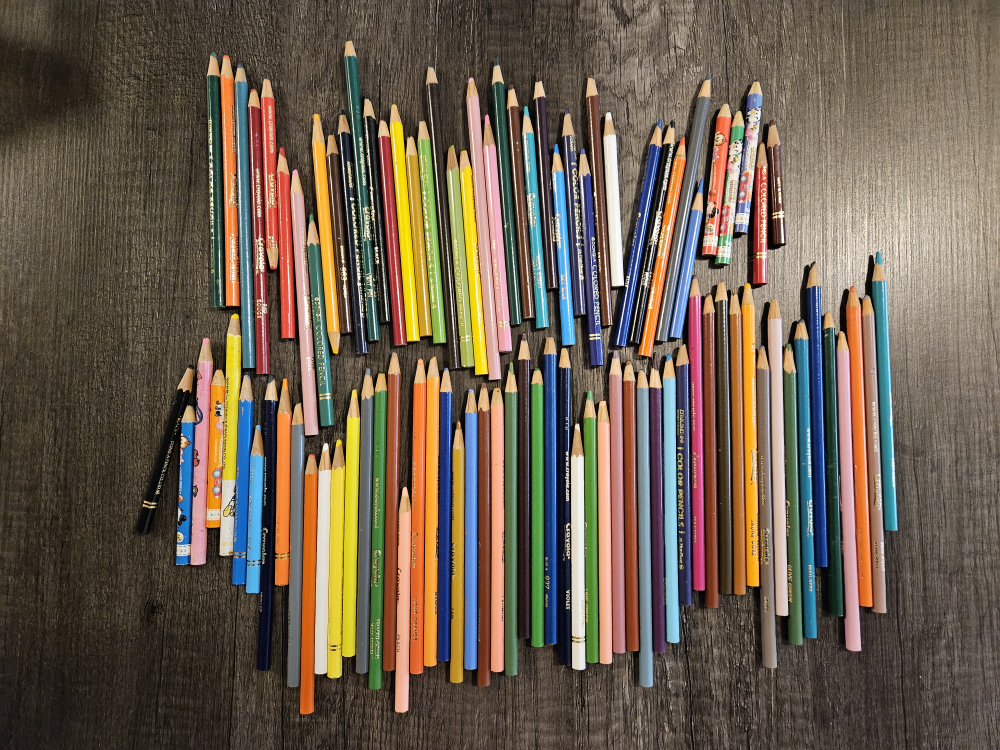 Used Pencil Crayons (95 total) thumbnail