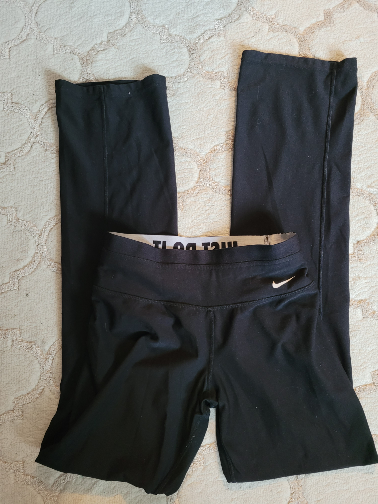 NIKE DRI FIT JOGGING PANTS
