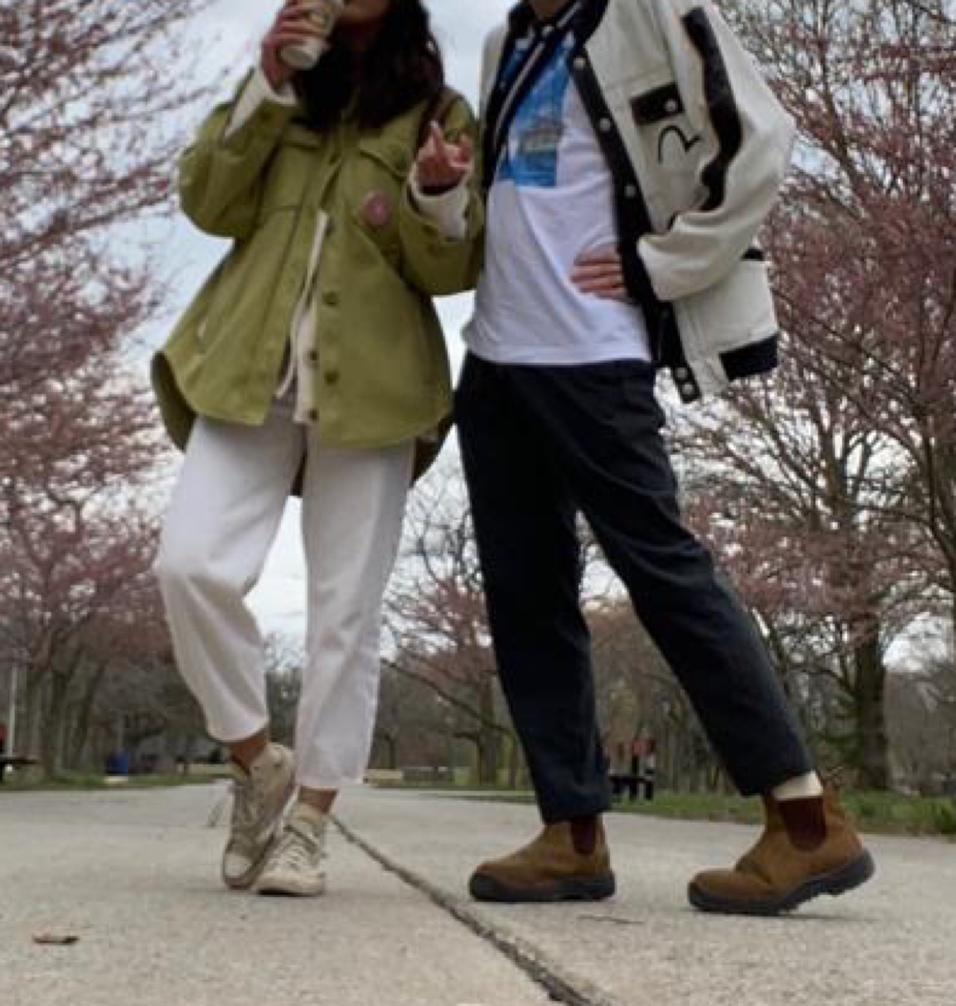 Creme Beige Off-white jeans image indicator(3)